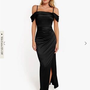 Elegant Black Off-Shoulder Maxi Dress